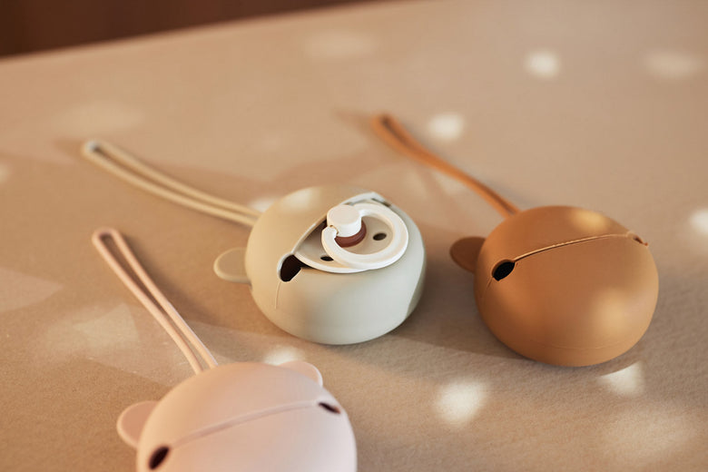 Newborns: Discover Our New Silicone Pacifier Holders!